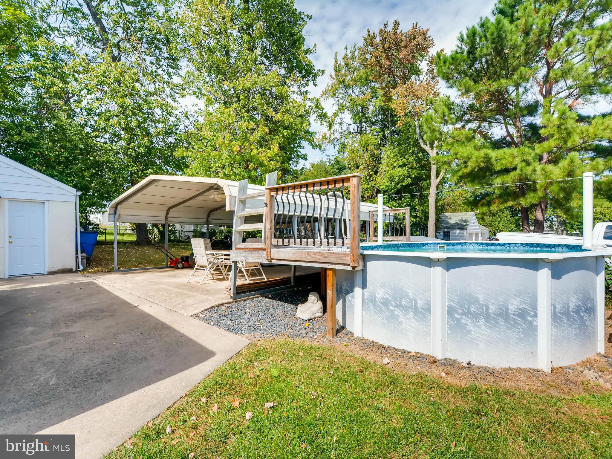 5913 Meadow Road Baltimore, MD 21206 - Photo 26 of 28 Pool with Deck