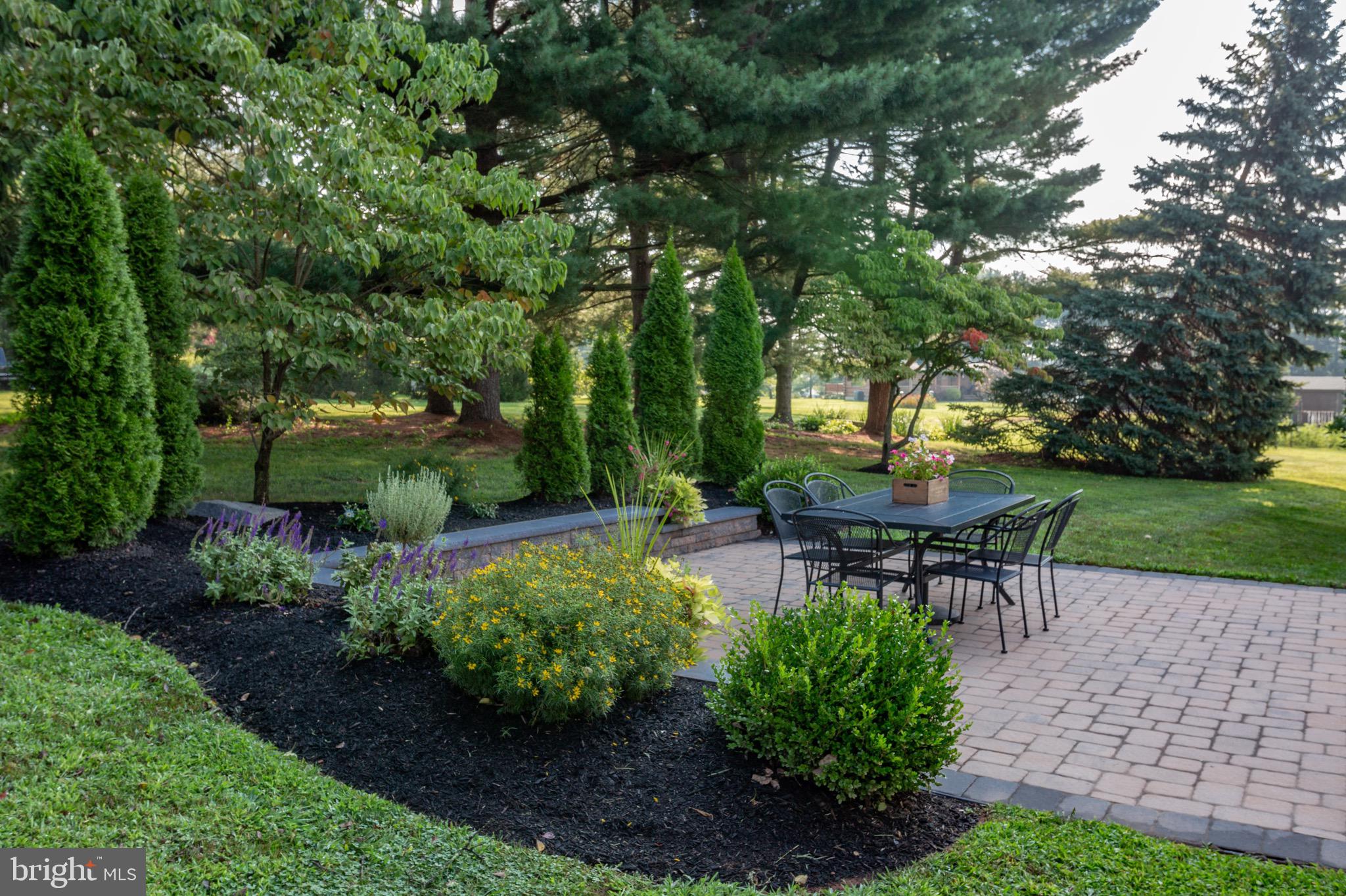 65 Ellis Woods Road Pottstown, PA 19465 - Photo 4 of 37 Gallery Image 4