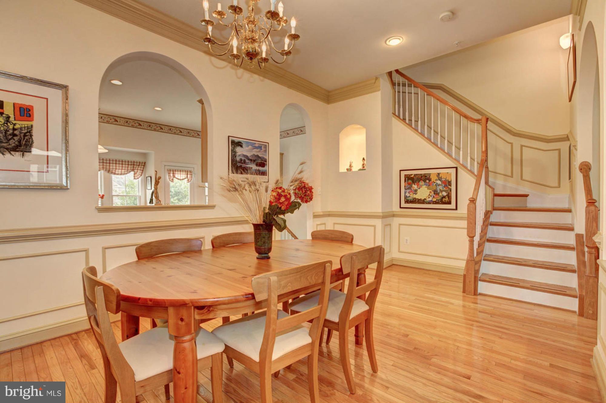 330 Hart Road Gaithersburg, MD 20878 - Photo 6 of 30 Dining Room