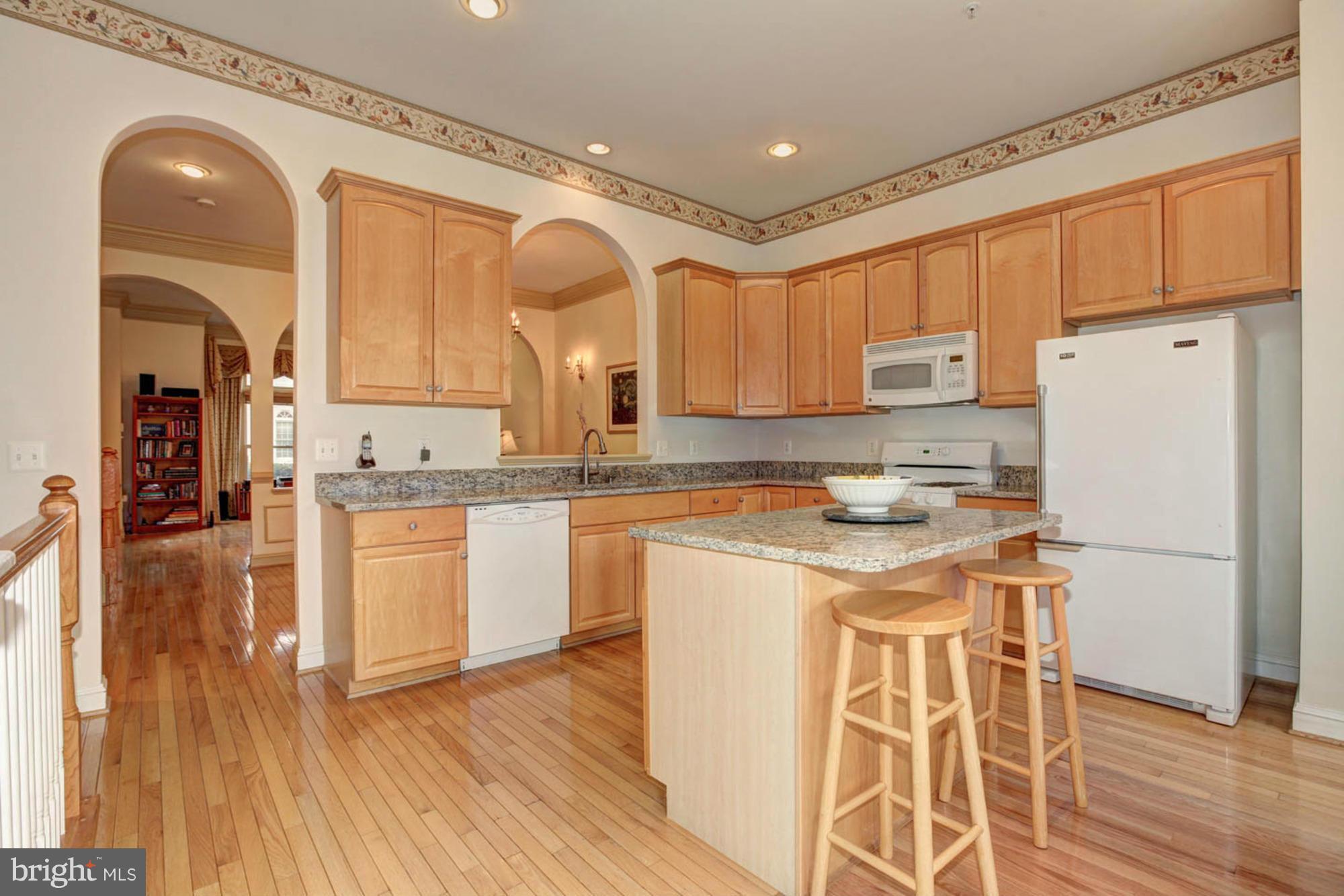 330 Hart Road Gaithersburg, MD 20878 - Photo 8 of 30 Kitchen