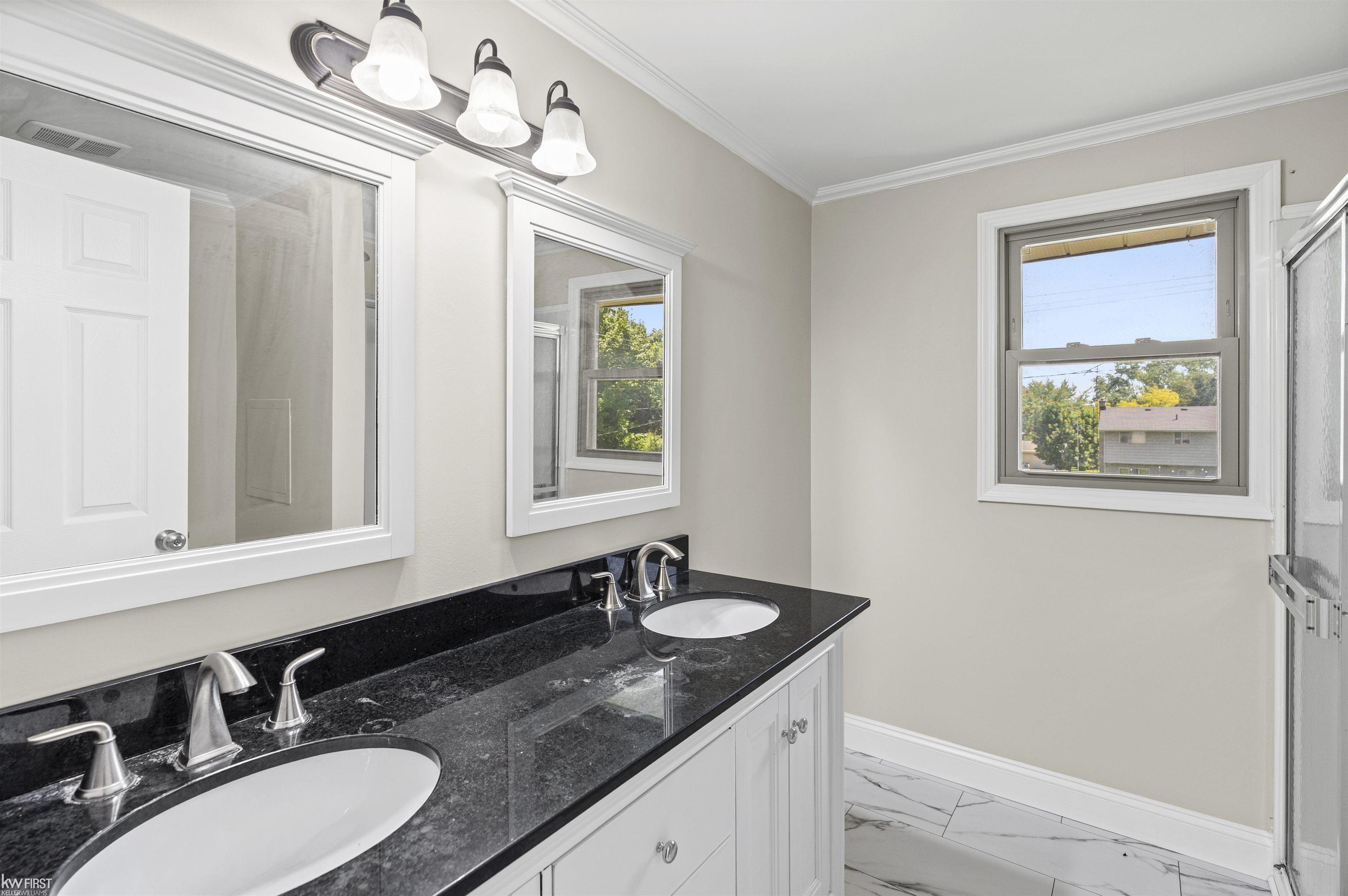 3183 Bridle Path Flint, MI 48507 - Photo 53 of 79