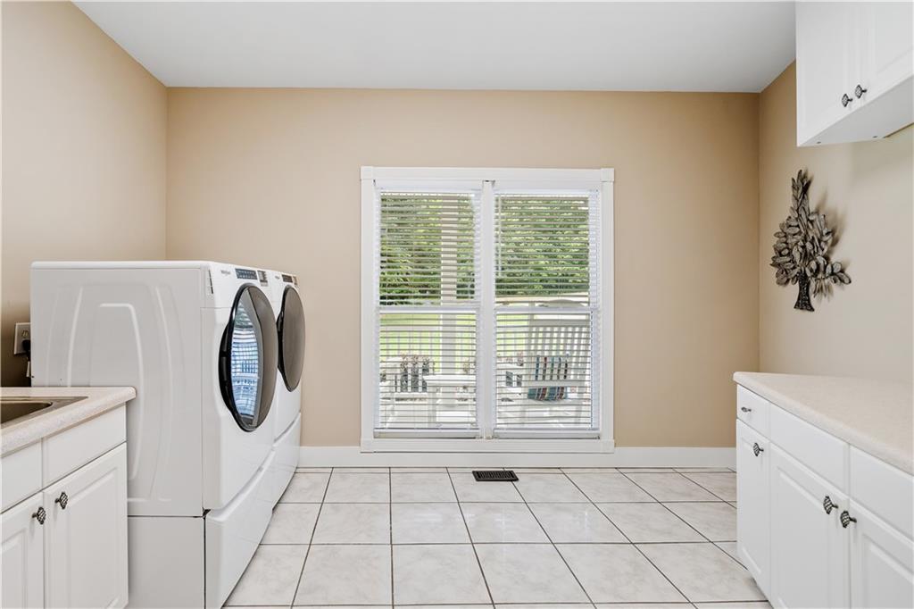 425 Chadwick Place Canton, GA 30114 - Photo 15 of 34