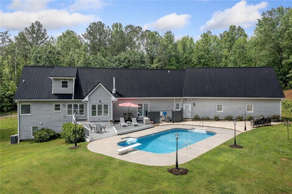 425 Chadwick Place Canton, GA 30114 - Photo 3 of 34