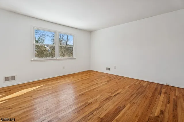 $939,000 | 157 Grant Avenue, New Providence, NJ 07974