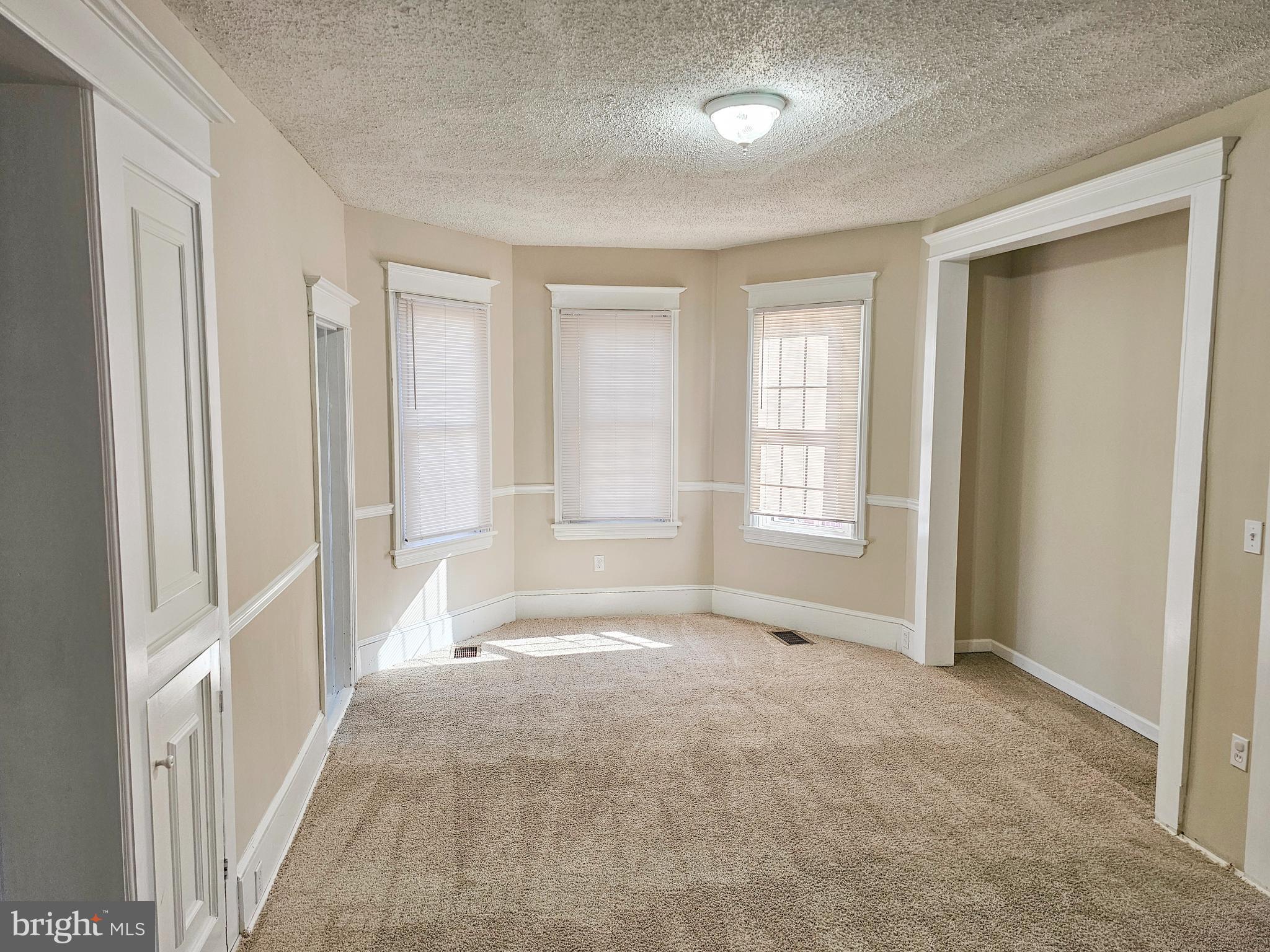 548 South Fairview Street Riverside, NJ 08075 - Photo 8 of 19