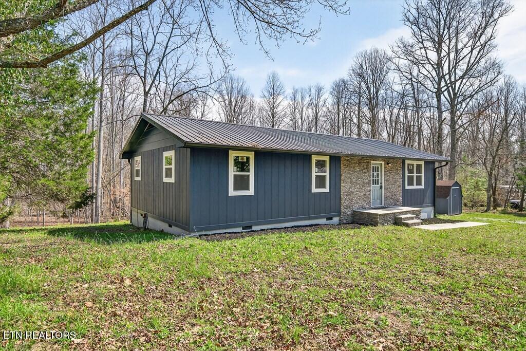 121 Twin Oaks Road Pikeville, TN 37367 - Photo 2 of 34 243147_1