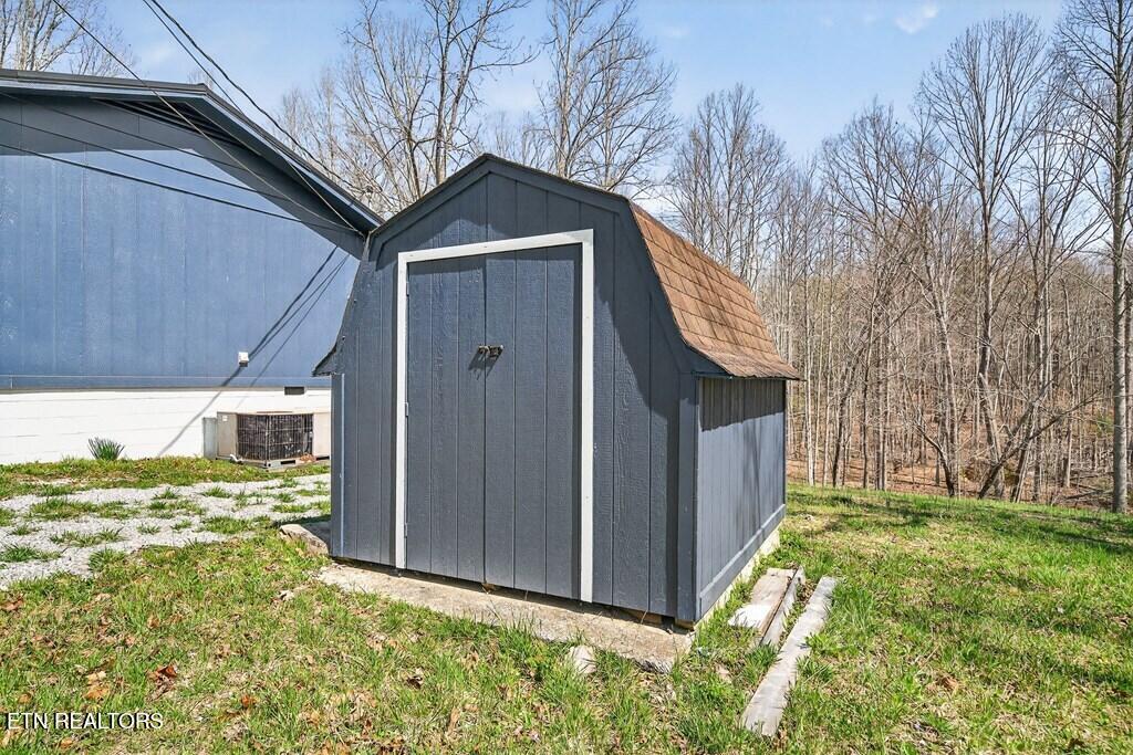 121 Twin Oaks Road Pikeville, TN 37367 - Photo 7 of 34 243147_6