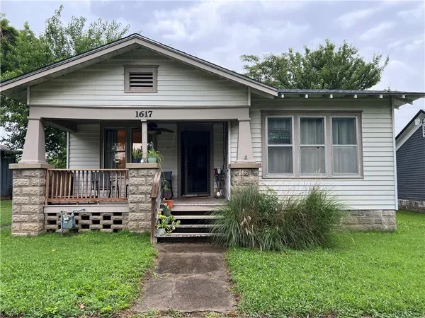 $59,900 | 1617 Dirr Avenue, Parsons, KS 67357