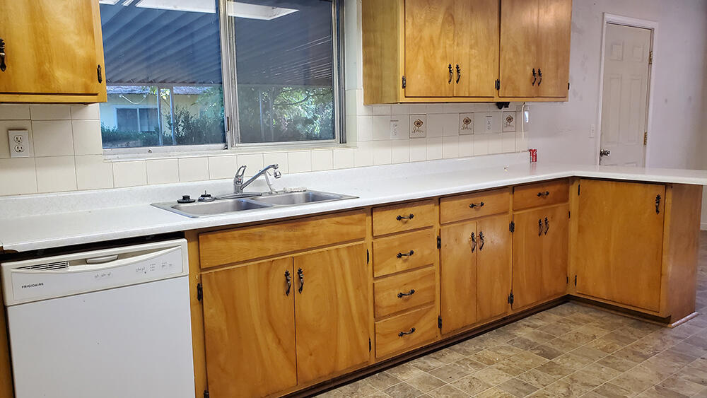 3801-3831 Almar Road Grants Pass, OR 97527 - Photo 26 of 38 3831 Almar 9 Kit 3