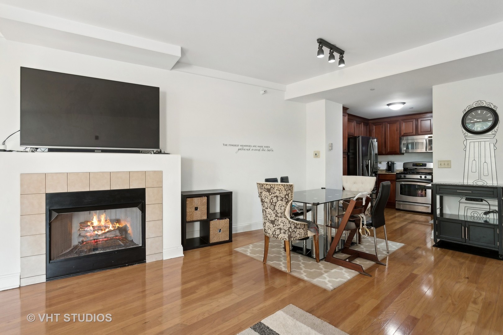 125 North Buffalo Grove Road, Unit 206 Buffalo Grove, IL 60089 - Photo 8 of 21 Gallery Image 8