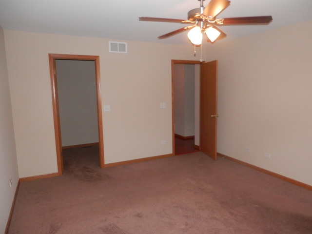 1958 Brimstone Road Romeoville, IL 60446 - Photo 14 of 18
