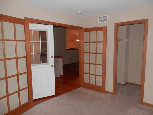 1958 Brimstone Road Romeoville, IL 60446 - Photo 4 of 18