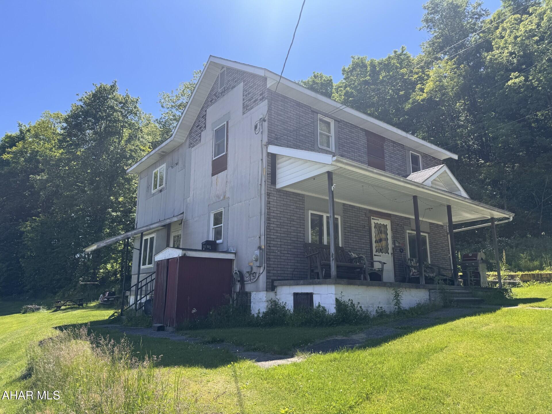 1007 Beech Avenue Patton, PA 16668 - Photo 1 of 5