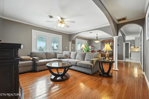 $1,850,000 | 212 Simmons Road, Seymour, TN 37865