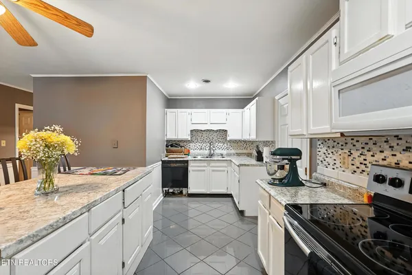 $1,850,000 | 212 Simmons Road, Seymour, TN 37865