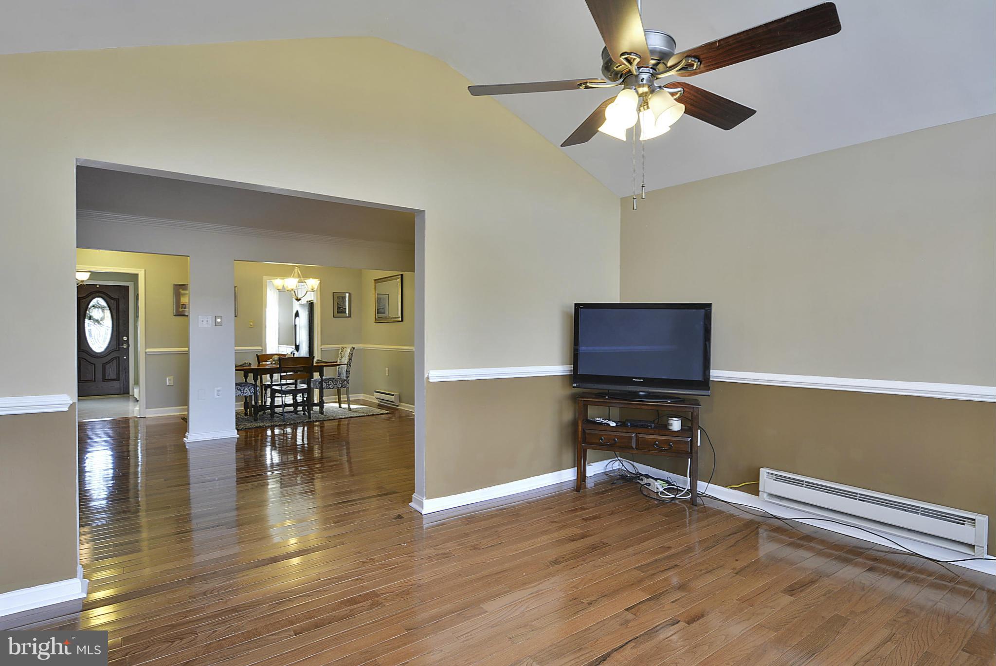 322 Rock Spring Drive Southwest Leesburg, VA 20175 - Photo 13 of 28 Sun Room