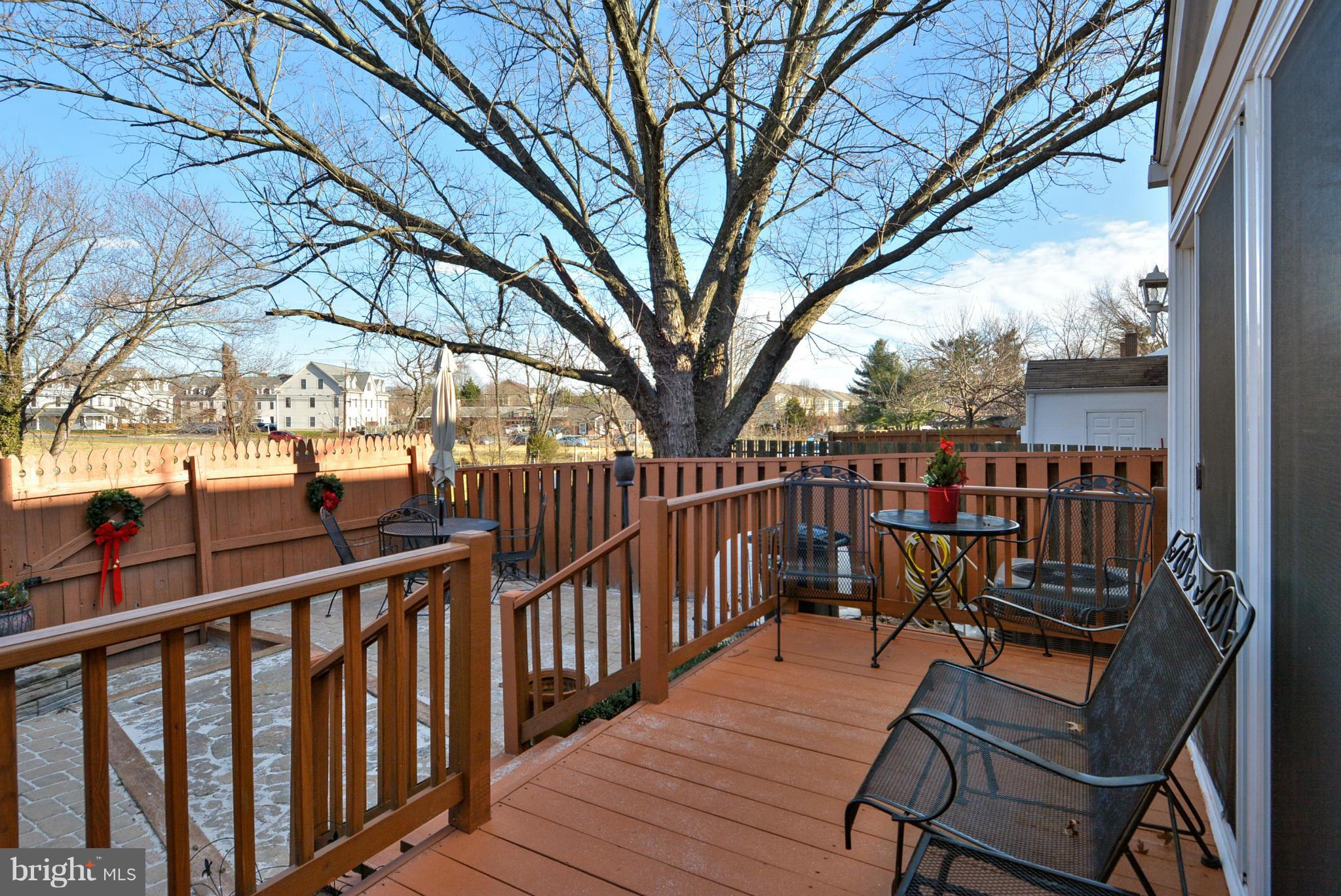 322 Rock Spring Drive Southwest Leesburg, VA 20175 - Photo 21 of 28 Spacious new deck