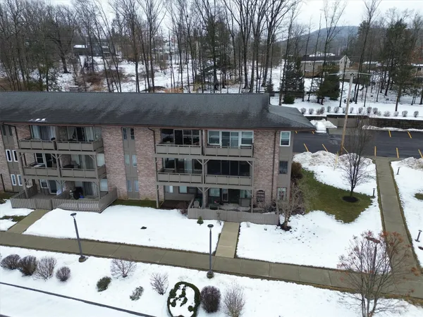 $110,000 | 201 Evergreen Street, Unit 22B, Vestal, NY 13850