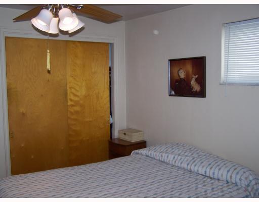 787 Lindsay Road Carnegie, PA 15106 - Photo 10 of 15 Master Bedroom.