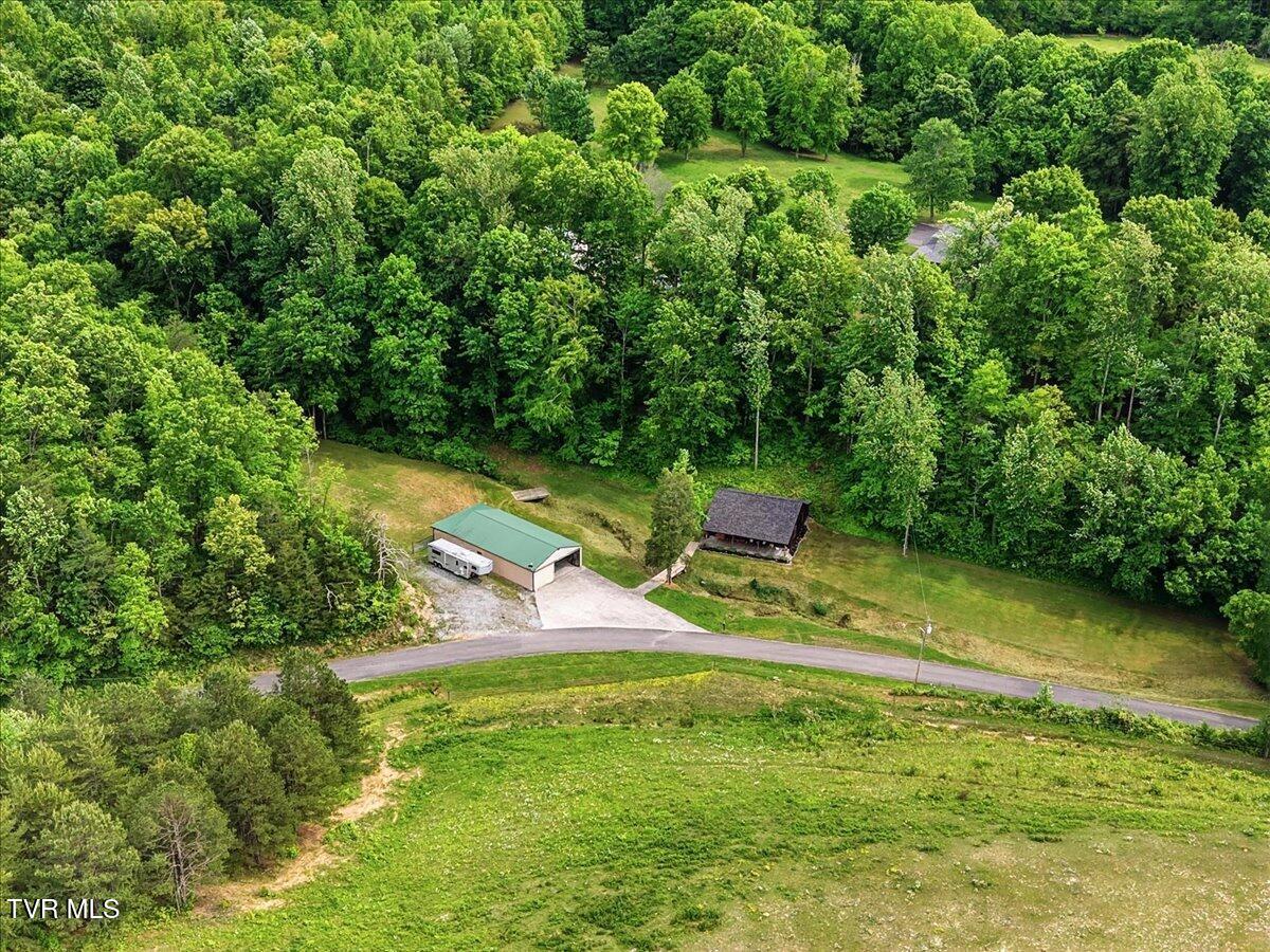 3427 Bill Douglas Road Newport, TN 37821 - Photo 14 of 33 15-3427_Bill_Douglas_rd_009