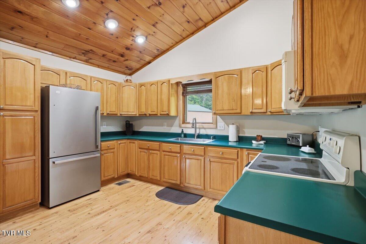 3427 Bill Douglas Road Newport, TN 37821 - Photo 24 of 33 25-3427_Bill_Douglas_rd_019