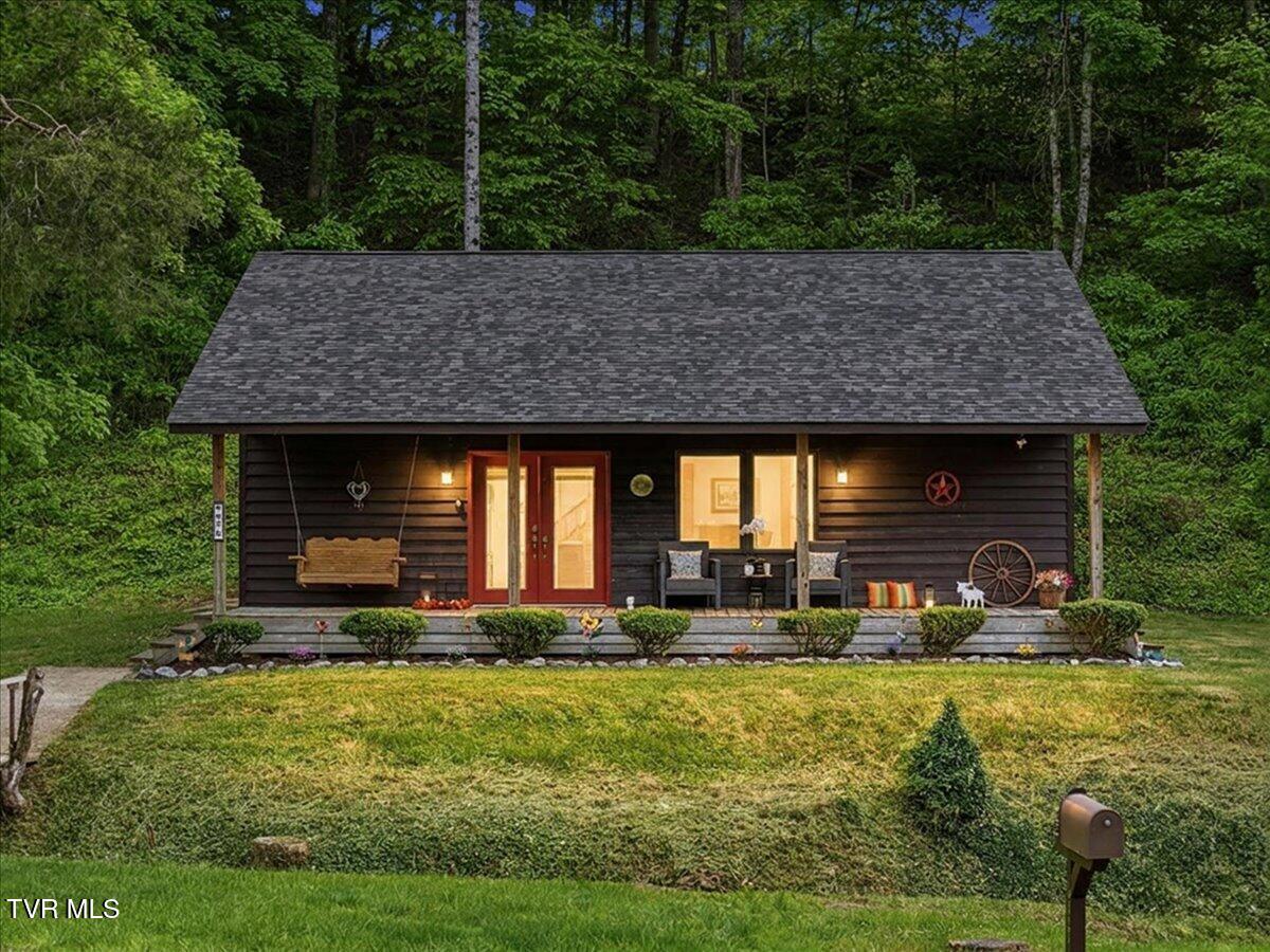3427 Bill Douglas Road Newport, TN 37821 - Photo 3 of 33 01-Virtual Twilight