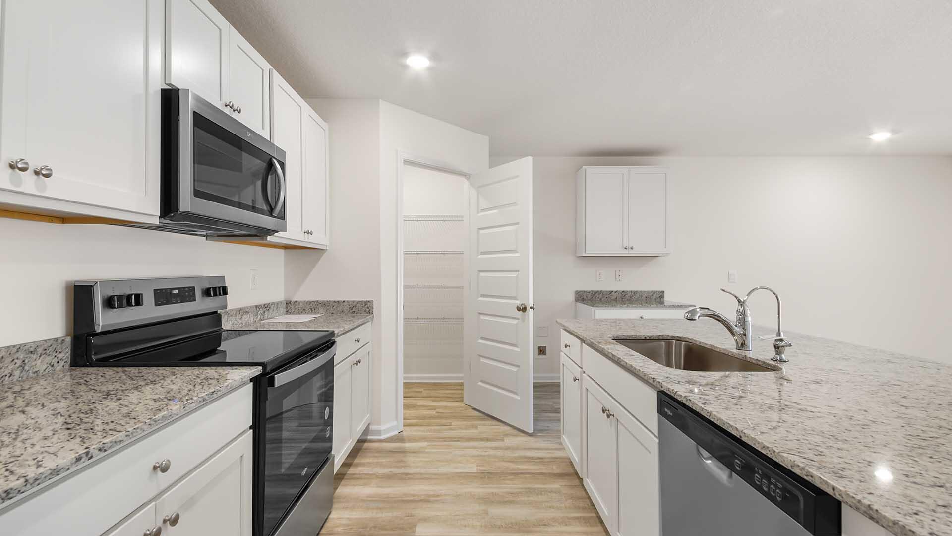 152 Dockside Road Freeport, FL 32439 - Photo 4 of 28 Cali_03_Kitchen