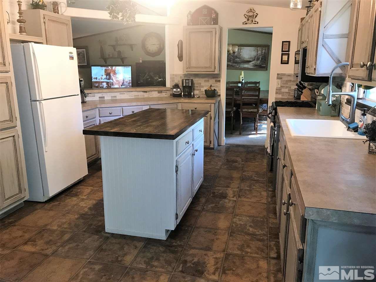 3070 Farm District Road Fernley, NV 89408 - Photo 30 of 40 Photo 30