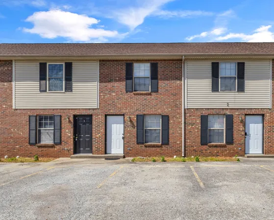 $950 | 245 State Line Road, Oak Grove, KY 42262