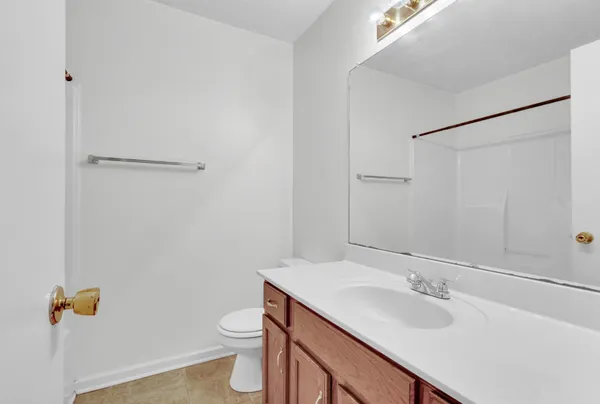 $950 | 245 State Line Road, Oak Grove, KY 42262