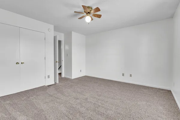 $950 | 245 State Line Road, Oak Grove, KY 42262