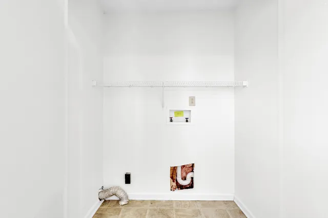 $950 | 245 State Line Road, Oak Grove, KY 42262