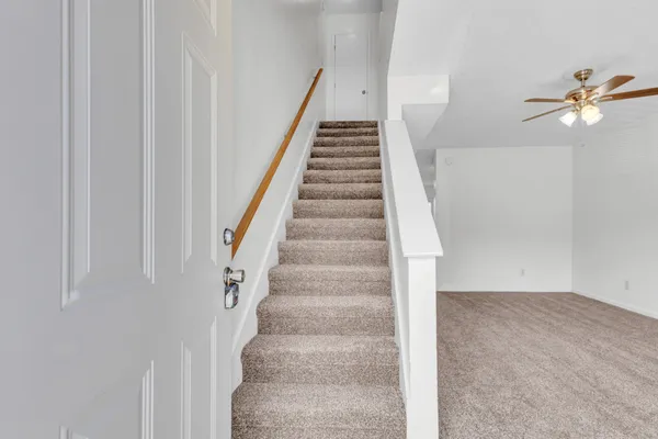 $950 | 245 State Line Road, Oak Grove, KY 42262