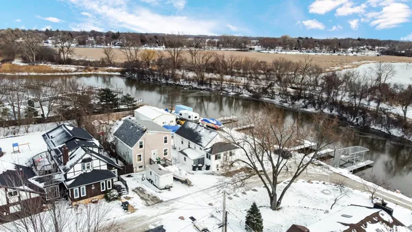 $265,000 | 38717 North Lake Street, Antioch, IL 60002