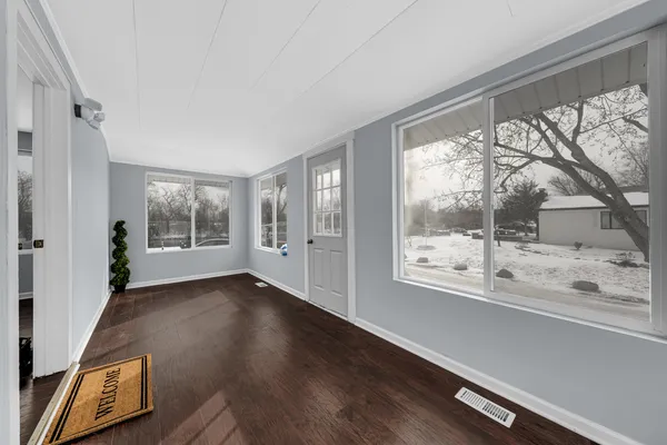 $265,000 | 38717 North Lake Street, Antioch, IL 60002