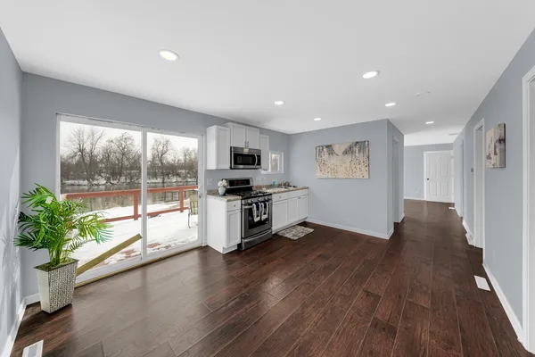 $265,000 | 38717 North Lake Street, Antioch, IL 60002