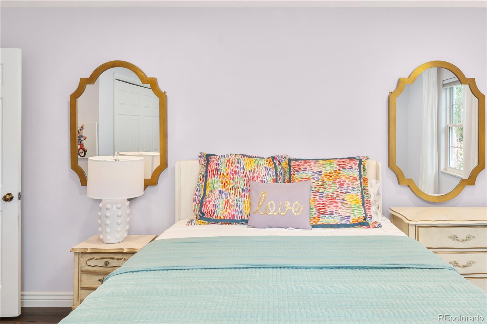 1 Hillside Drive Wheat Ridge, CO 80215 - Photo 29 of 50 a picture of a bench in a room