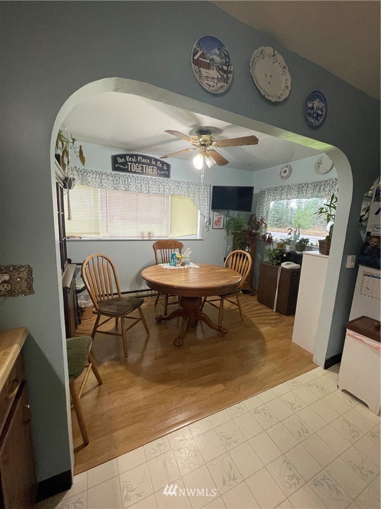 588 Monte Elma Road Montesano, WA 98563 - Photo 8 of 16 Gallery Image 8