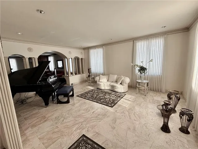 $16,000 | 206 Fairview Road, Pittsburgh, PA 15238