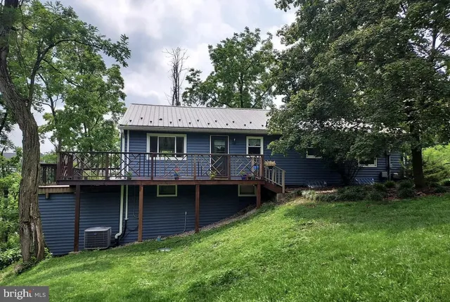 $369,999 | 1801 Crums Mill Road, Harrisburg, PA 17110