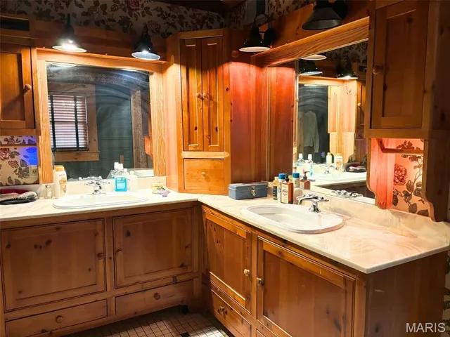 $278,900 | 341 Himmel Road, Moscow Mills, MO 63362