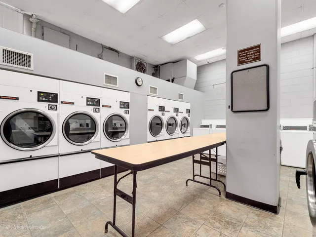 a view of a multi story building