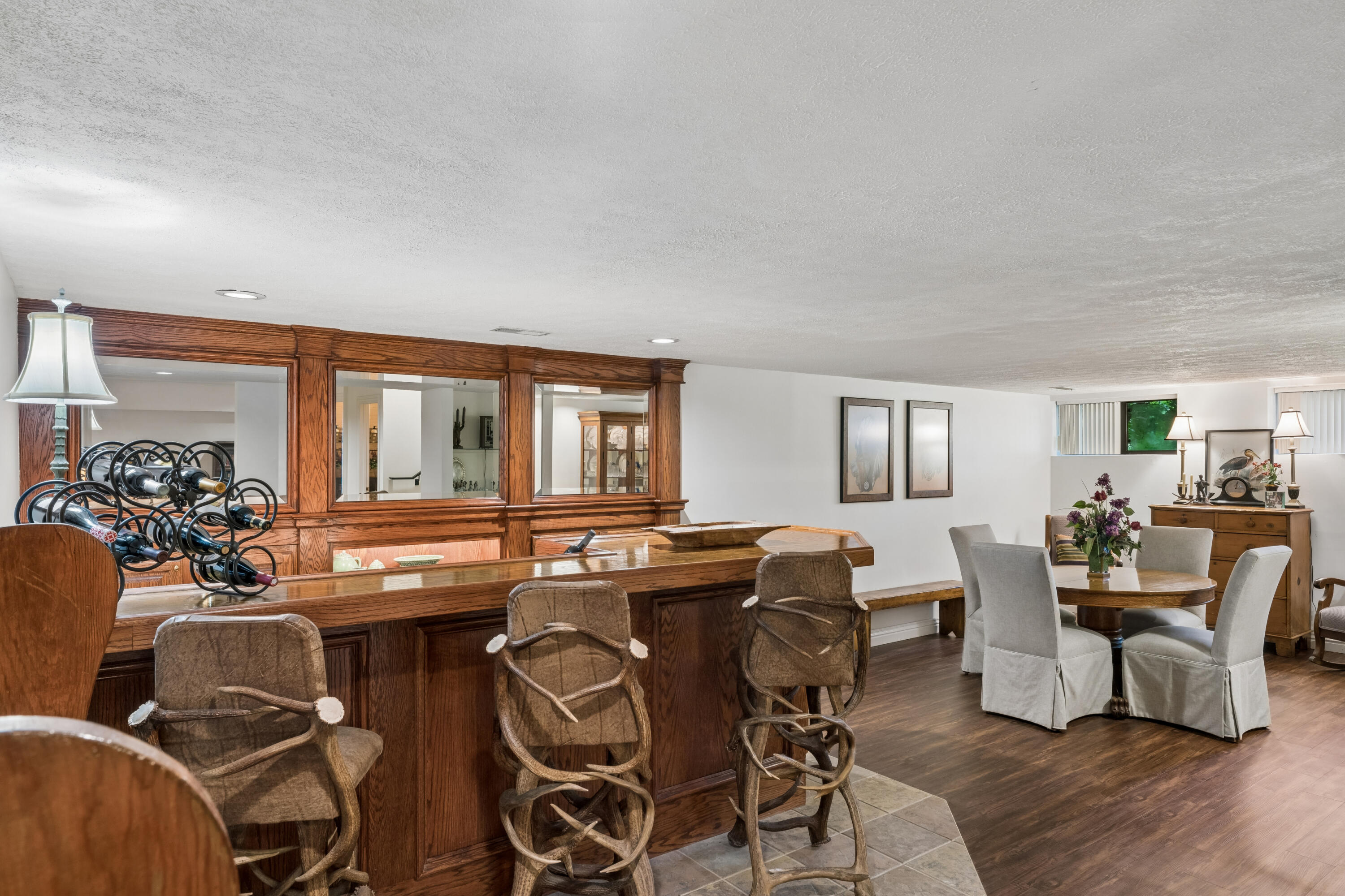 4550 East Bannister Road Springfield, MO 65809 - Photo 37 of 49 Bar