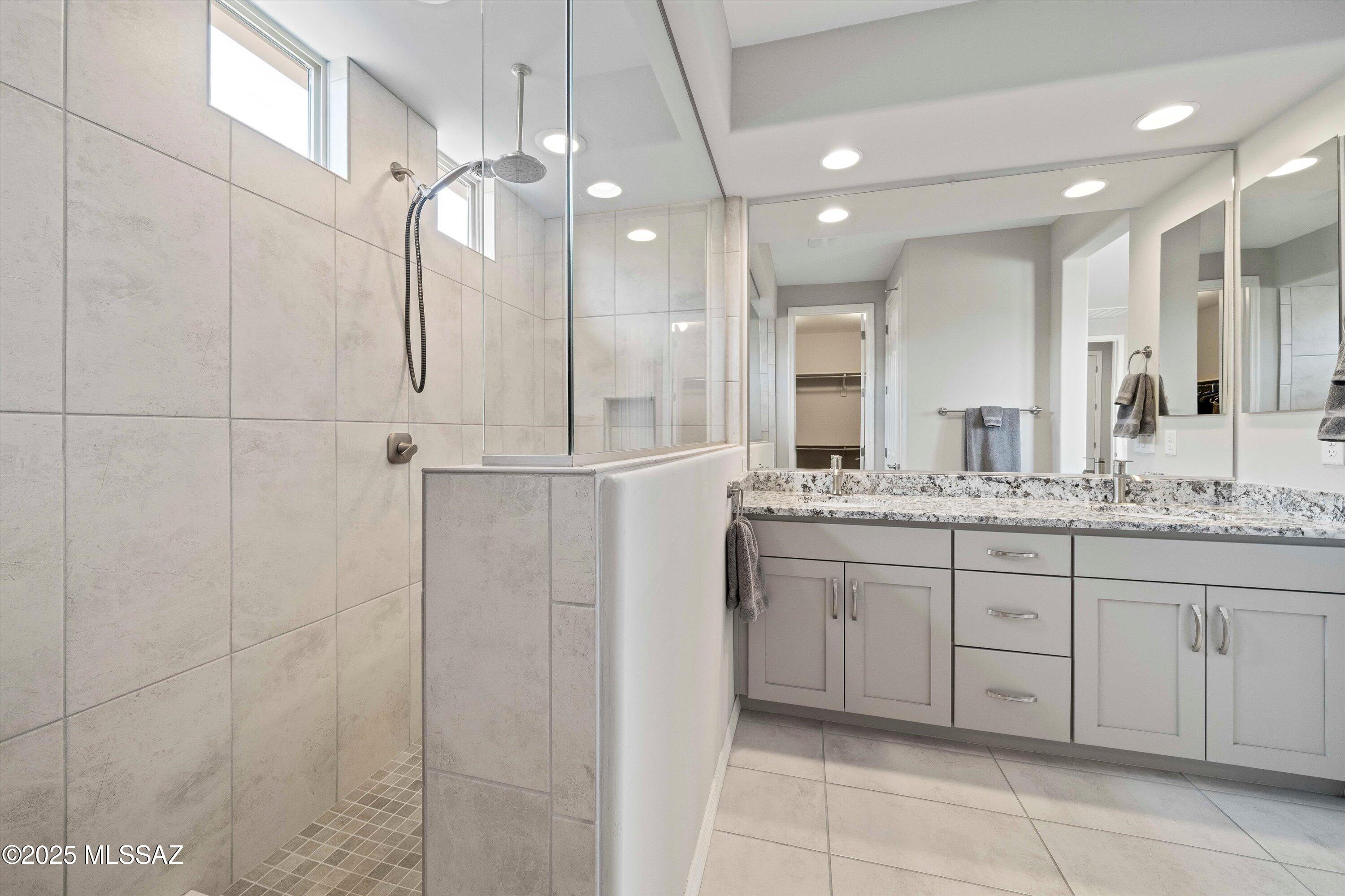 8443 North Lone Ranger Road Tucson, AZ 85743 - Photo 24 of 39 Gallery Image 24