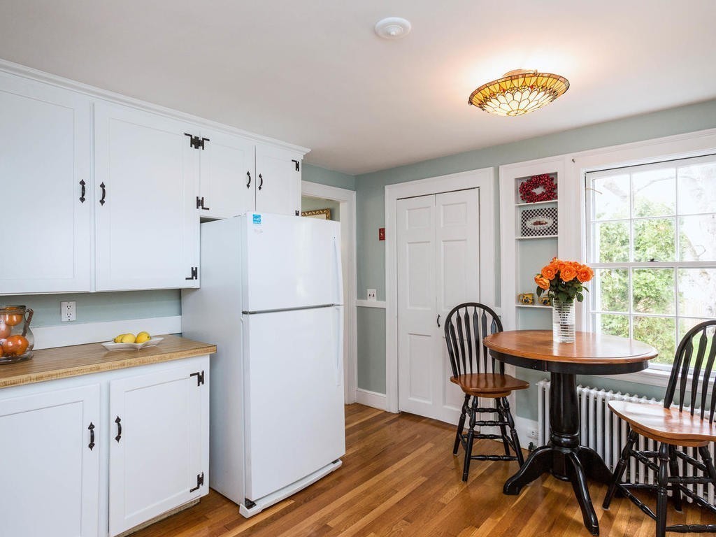11 Wyman Road Marblehead, MA 01945 - Photo 13 of 23 Gallery Image 13