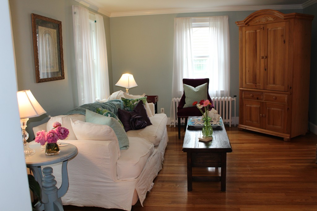 11 Wyman Road Marblehead, MA 01945 - Photo 7 of 23 Gallery Image 7