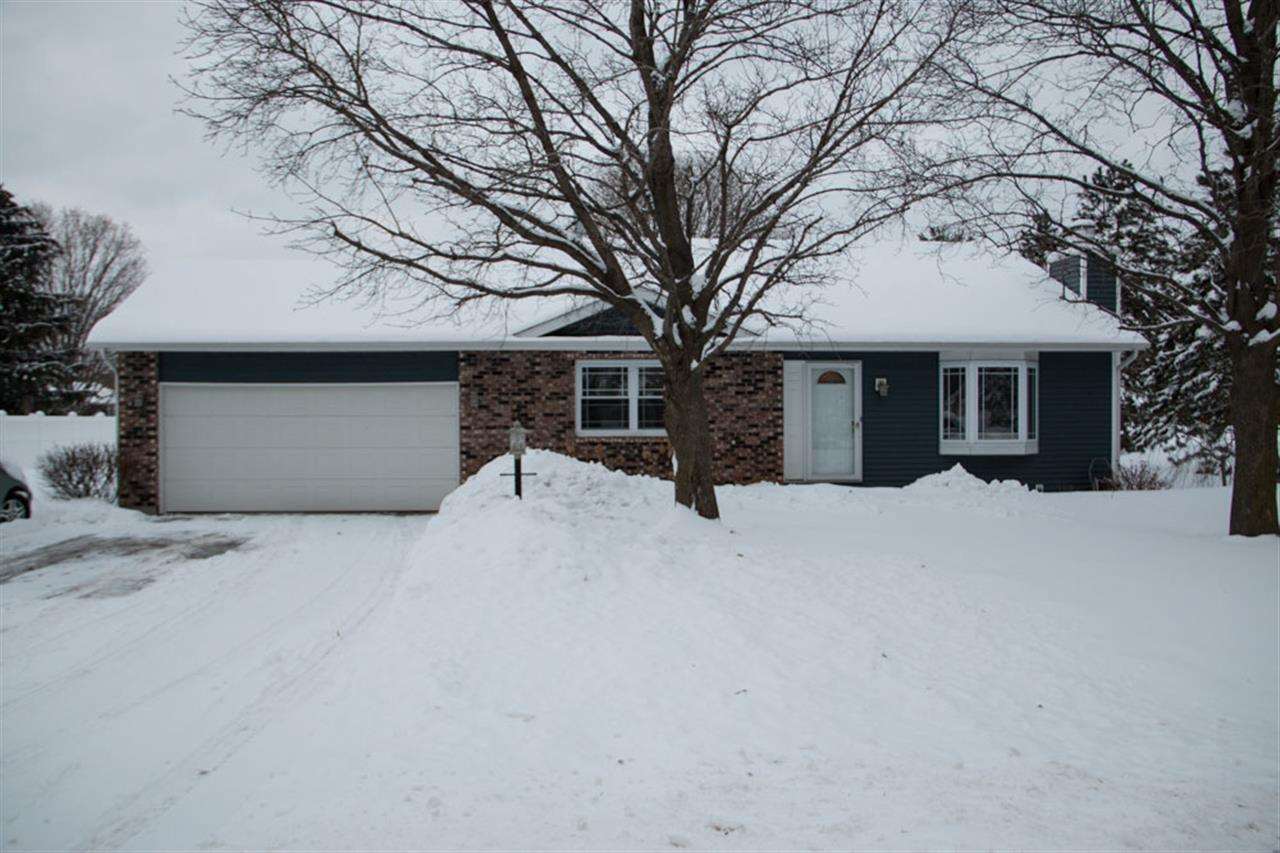 55822 Buckeye Road Mishawaka, IN 46545 - Photo 1 of 23 Gallery Image 1