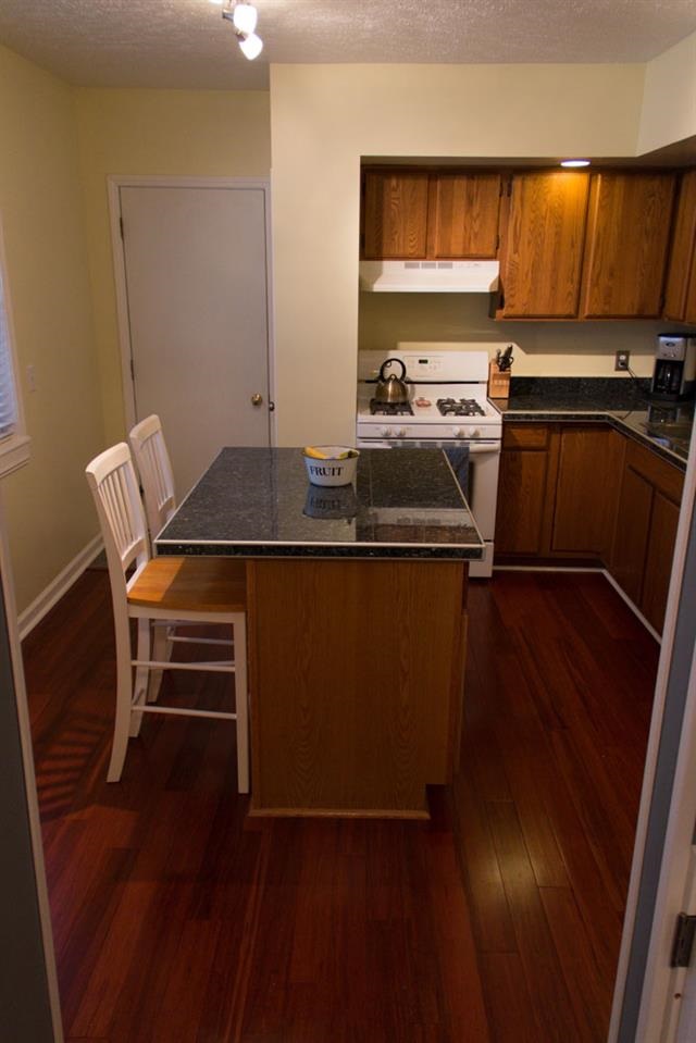 55822 Buckeye Road Mishawaka, IN 46545 - Photo 4 of 23 Gallery Image 4