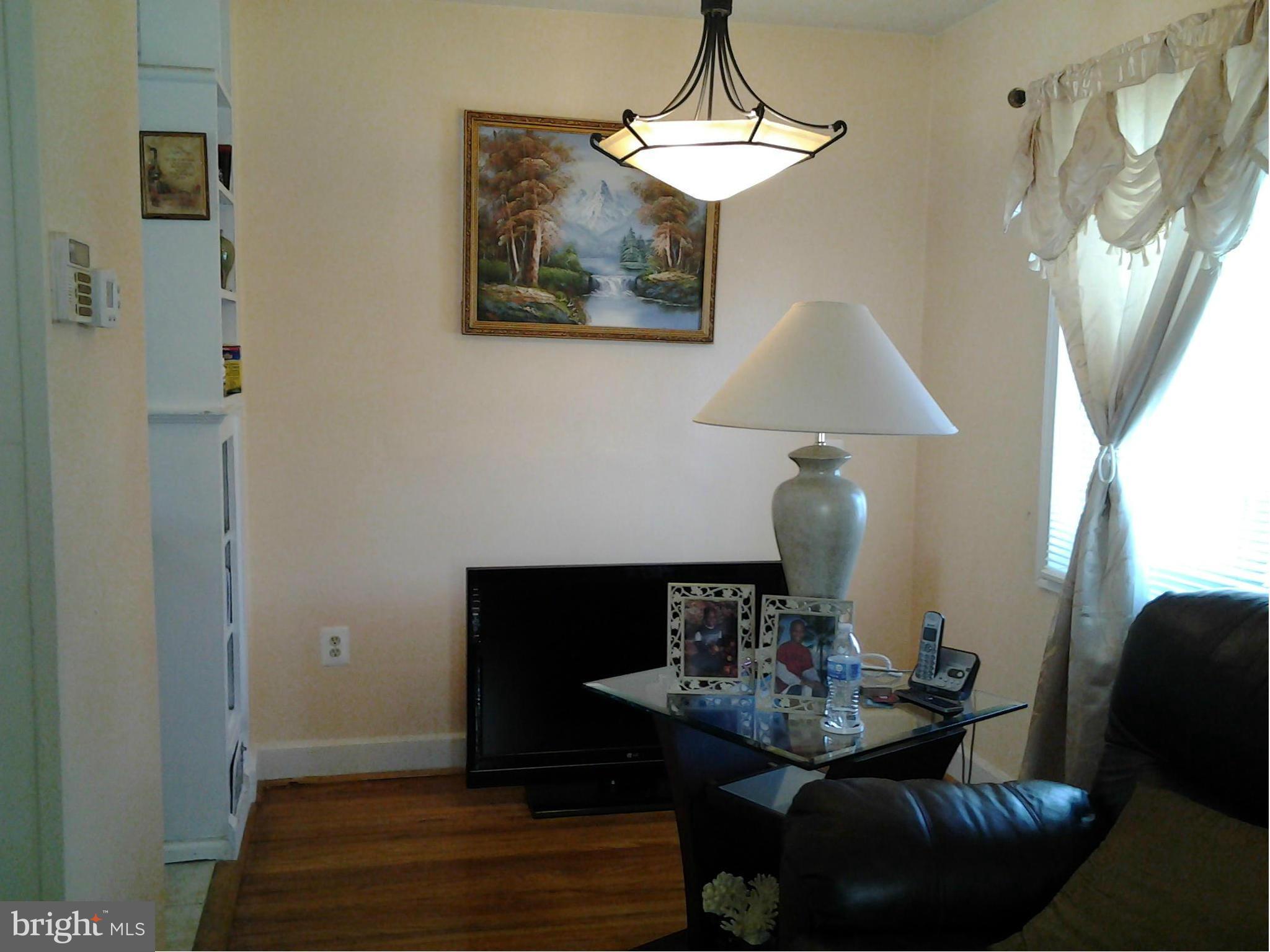 6948 Decatur Place Hyattsville, MD 20784 - Photo 15 of 30 Interior (General)