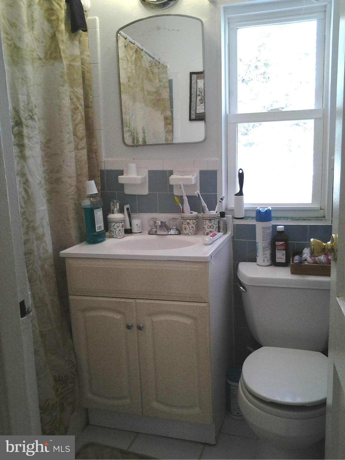 6948 Decatur Place Hyattsville, MD 20784 - Photo 18 of 30 Bath